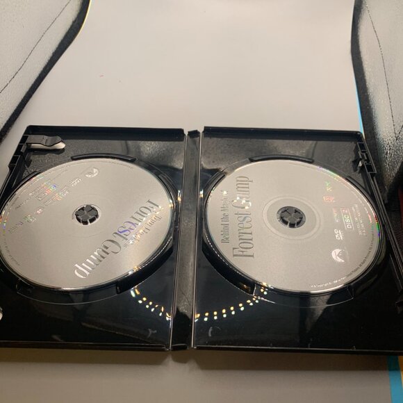 Special Collector's Edition Forrest Gump DVD ( Tom Hanks) - Picture 2 of 3